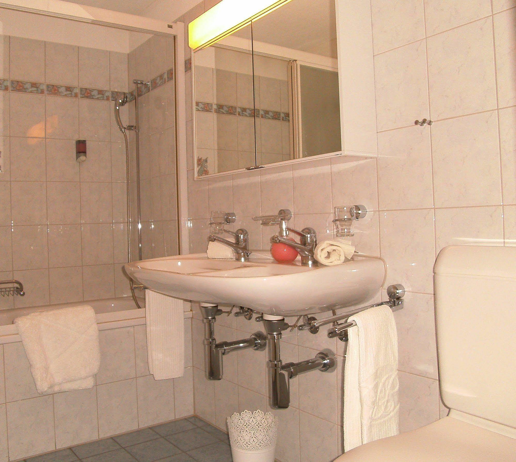 Hotel Restaurant Hammer Eigenthal Dış mekan fotoğraf